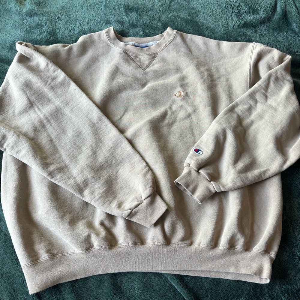 Vintage Champion Sweatshirt